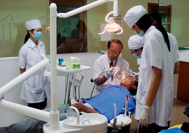 Taking a Dental Aide Program